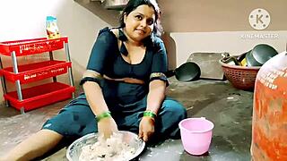 Indian Desi Moms Fucking Hardcore in Kitchen