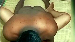 Indian hot beauty aunty video with homemade scenes