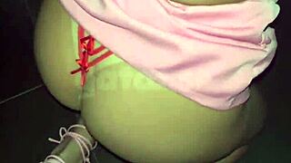 casada, you give it to the well-hung guy in the swing cabin in front of the complete cuckold on red 😏