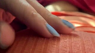 Caiu no xvideos novinha fingering tight pussy to orgasm