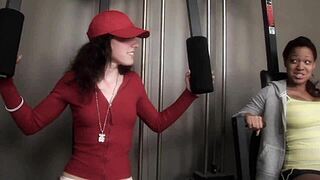 Zaylen Skye, teen babysitter, gets a quick fuck 😈