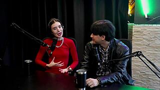 Curtia se exibir bem novinha a pandemia lançou mulheres no pornô contou pra mãe e quando vendeu seu primeiro nude - yastrixx watch on sheer red