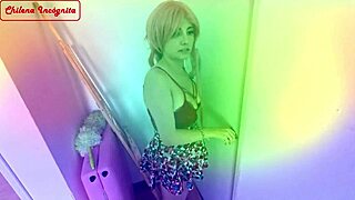 la fiesta continua en el baño - trailer