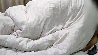 indian teen gets creampied during romantic hotel sex