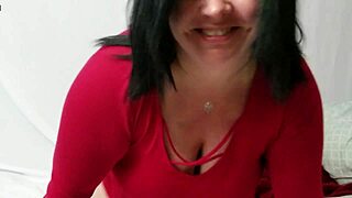 Suggestive BBW Shorts Reveal Panty Pissing