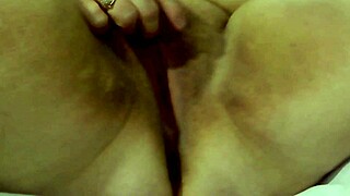 Suggestive BBW Shorts Reveal Panty Pissing