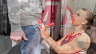 deutsche cheerleaderin krass ass to mouth