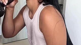 Does Linda Morena satisfy her BBC desire with amateur couple Nysdel?