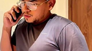 Пасынок открывает секрет мачехи и присоединяется к семейному сбору