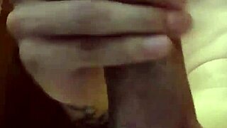 In this specific video, I masturbate nicely with detailed strokes.