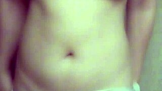 Chinese milf streamer masturbates wet solo for hookup guy