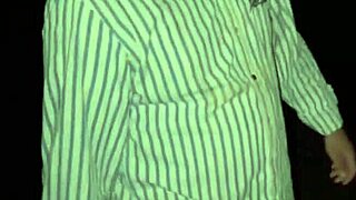 desi bhabhi ki jungle chudai porn in hindi