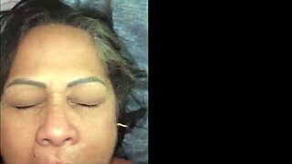 madrastra puta lets me cum inside her?