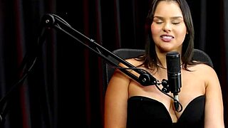 Ее оттрахали в доме свингеров, она рассказала, что не делает хирург, попросила засунуть ему в жопу и хочет организованный гангбанг - Мария Биттенкурт Смотри на Sheer Red