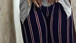 Riya Thakur bathes and makes a video for her boyfriend!