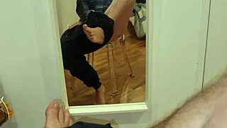 Arrapato Sexy Nudo Con Giubbotto Pelle Sborrata Gemiti Schizzata Sega Tuta Pisciata Culo Maschile Hot