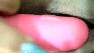 Gordinha sexy performs enticing solo show with big tits