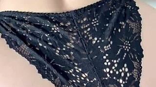 Horny wife after office hungry for a huge cock