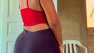 oh, this bunduda with calcinha markin is so drivin me crazy