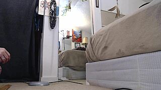 Model Masturbates with Toys