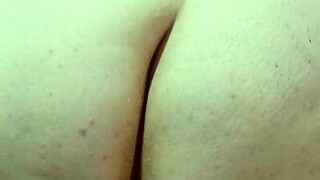 I crave deepdaddy5's request with my bbw body bent over for doggystyle squirting