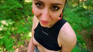 Täydellinen tyttöystäväkokemus leirillä kalastuksella ruoanlaitolla ja ulkona seksillä