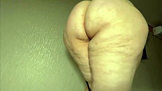 homemade anal sex of a mature stepmom and stepson
