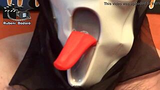 Gordinha Halloween Sex with Mr Rola and Gauchito Completo