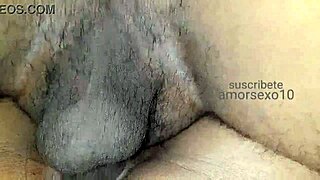 novios exploring missionary sex