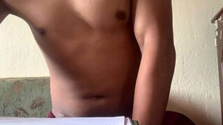 maluma masturbates while solving logic exercise xd