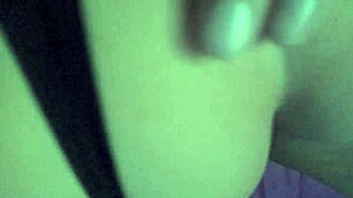 me follo a mi hermanastra en la carpa del camping