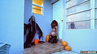 Halloween Glory Hole for Black Hottie