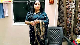 indian bhabhi fucks neighbor boys hardcore