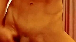 legacy mess aum wants that dp so bad in the full movie, model aum 😍