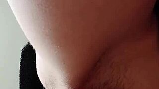 i masturbate my hairy pussy intensely until i cum