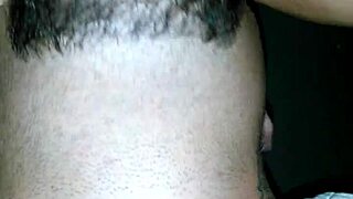 eating pussy from the back, yeah that's how i like it