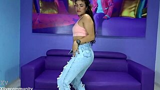 This Is Luna New Girl X Live