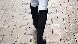 teen ass walk spy cam 1