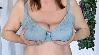 Busty granny mariaold strips dancing in stockings, flair cloak to mint lingerie, pussy close-up