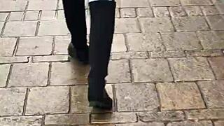 teen ass walk spy cam 1