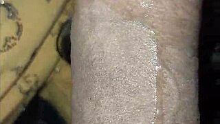 i ahogo suckin this huge cock deepthroat