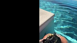 Amateur couple gives public blowjob at infinity pool in costa rica