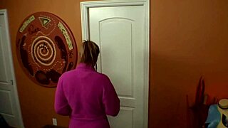 Mellanie Monroe Was Caught with a Gangsta Again