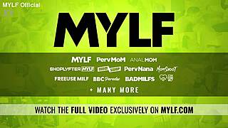 twerking delight with choking and deepthroat