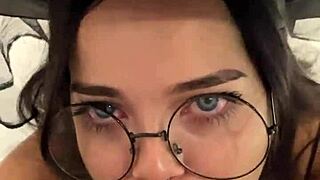 Você acha que a bruxinha Deborah Prado engole meu pau como bruxaria?