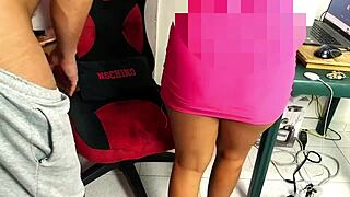 Cuba's extreme poverty tempts shaved women.