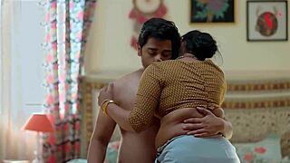 Sexy Indian Married Woman Has Sex with Boyfriend