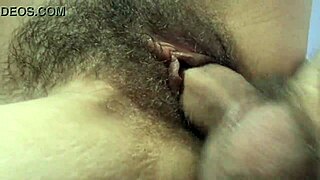 Cum in My Hairy Pussy Fast, Please! In This Homemade Amateur Creampie