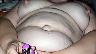 Milf's Big Ass Shakes as Vibrator Coaxes Her to Cum