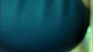 Friend intensely fills pussy